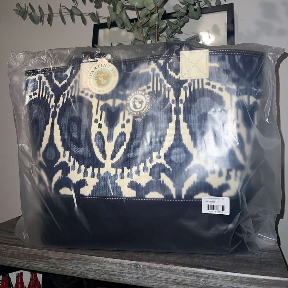 NEW paisley Spartina beach bag